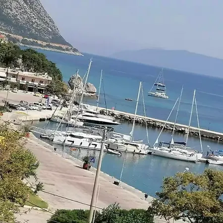 Hills Poros (Kefalonia)