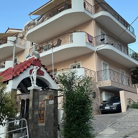 Apartment Hills *